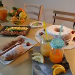 Un Tetto Di Stelle Deluxe 住宿加早餐酒店 3*