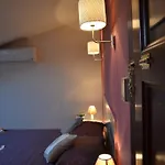 Un Tetto Di Stelle Deluxe 3* 萨莱诺