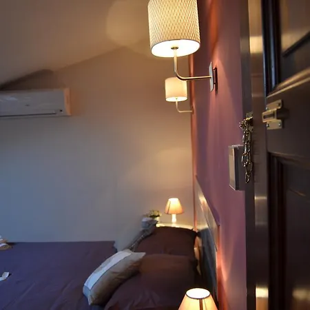 Un Tetto Di Stelle Deluxe 3* Salerno