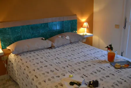 Bed & Breakfast Un Tetto Di Stelle Deluxe Salerno