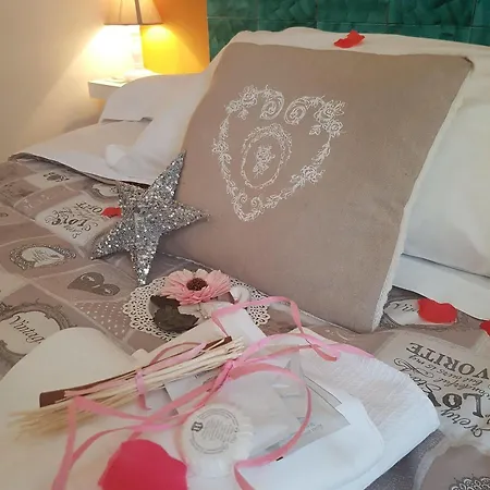 Un Tetto Di Stelle Deluxe Bed & Breakfast *